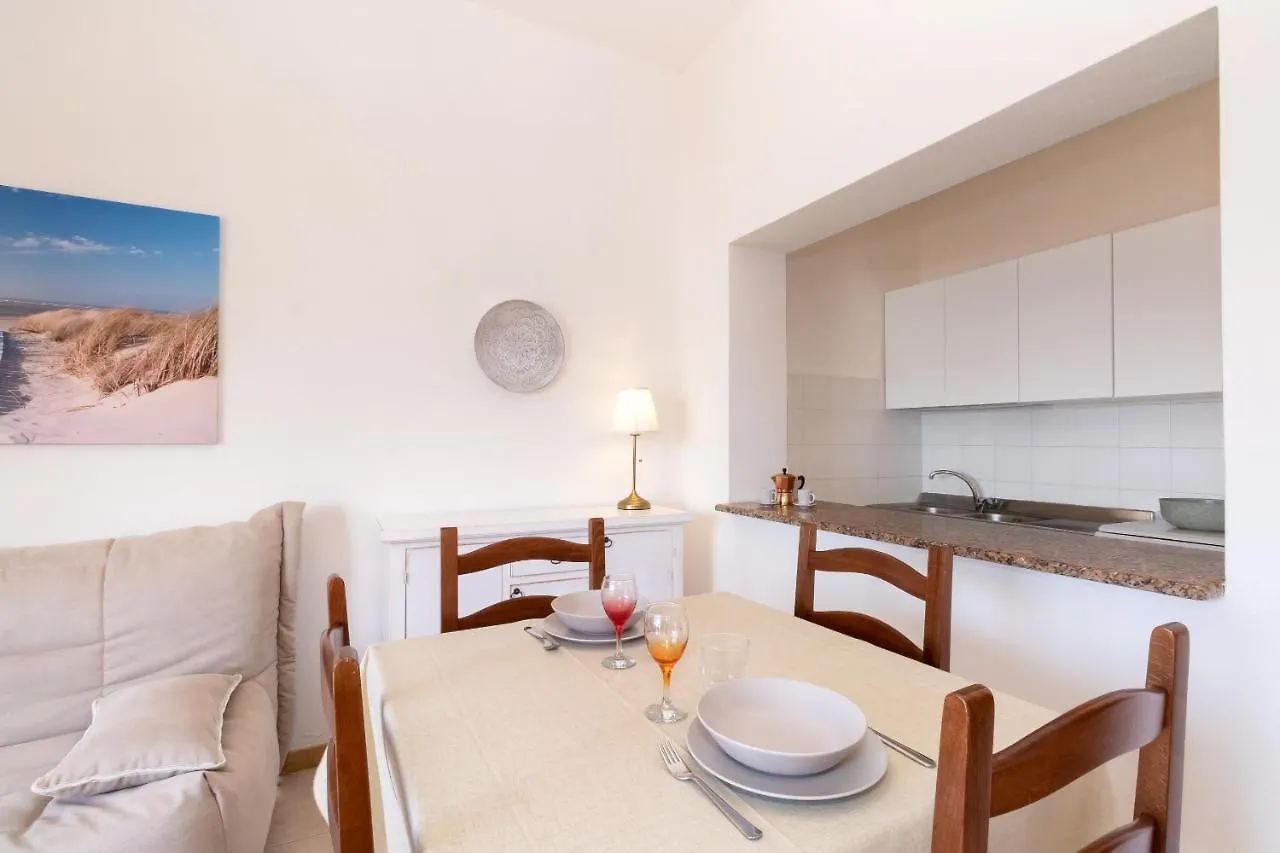 Casa Spiaggia Molo 4 ايزولا روسا شقة