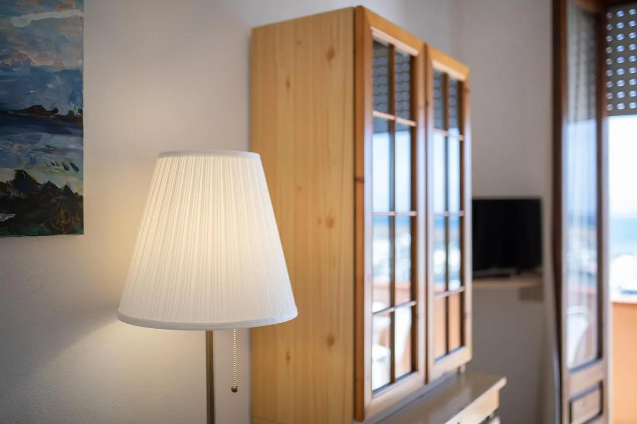 Casa Spiaggia Molo 4 罗萨岛