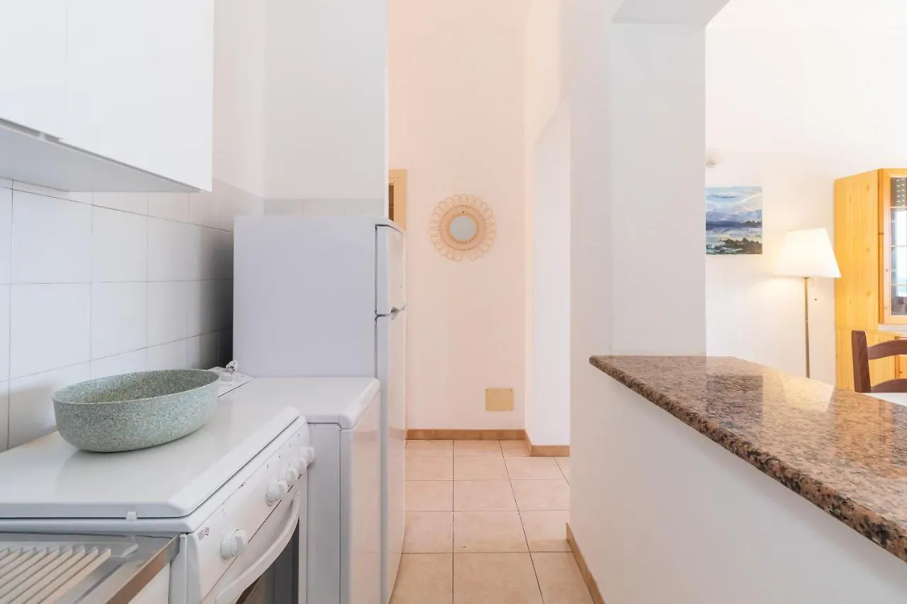 Casa Spiaggia Molo 4 ايزولا روسا شقة